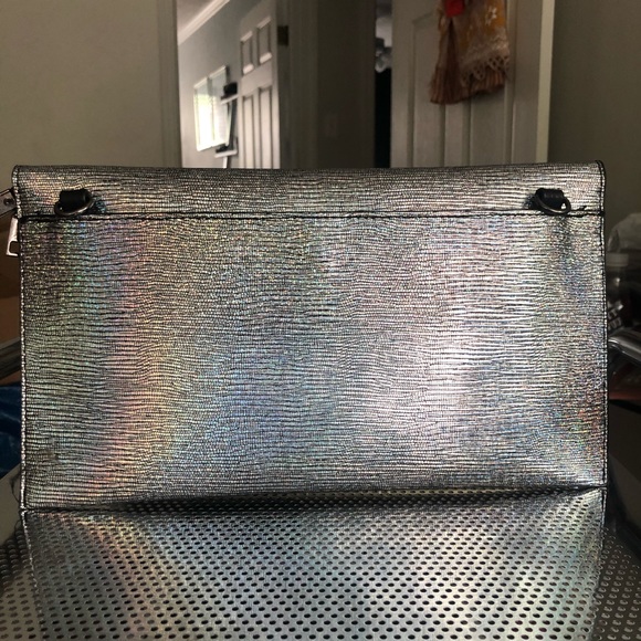 Silver holographic clutch - Picture 7 of 8